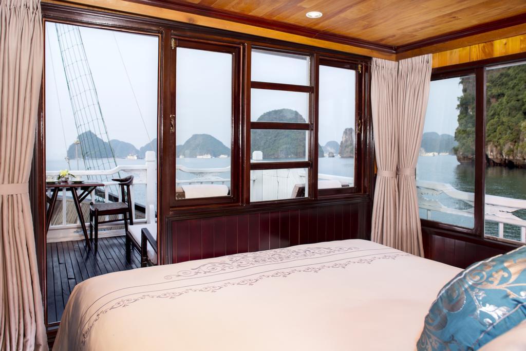 Aphrodite Cruise Hạ Long Exterior foto